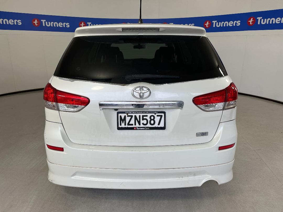 Photo '6' of Toyota Wish