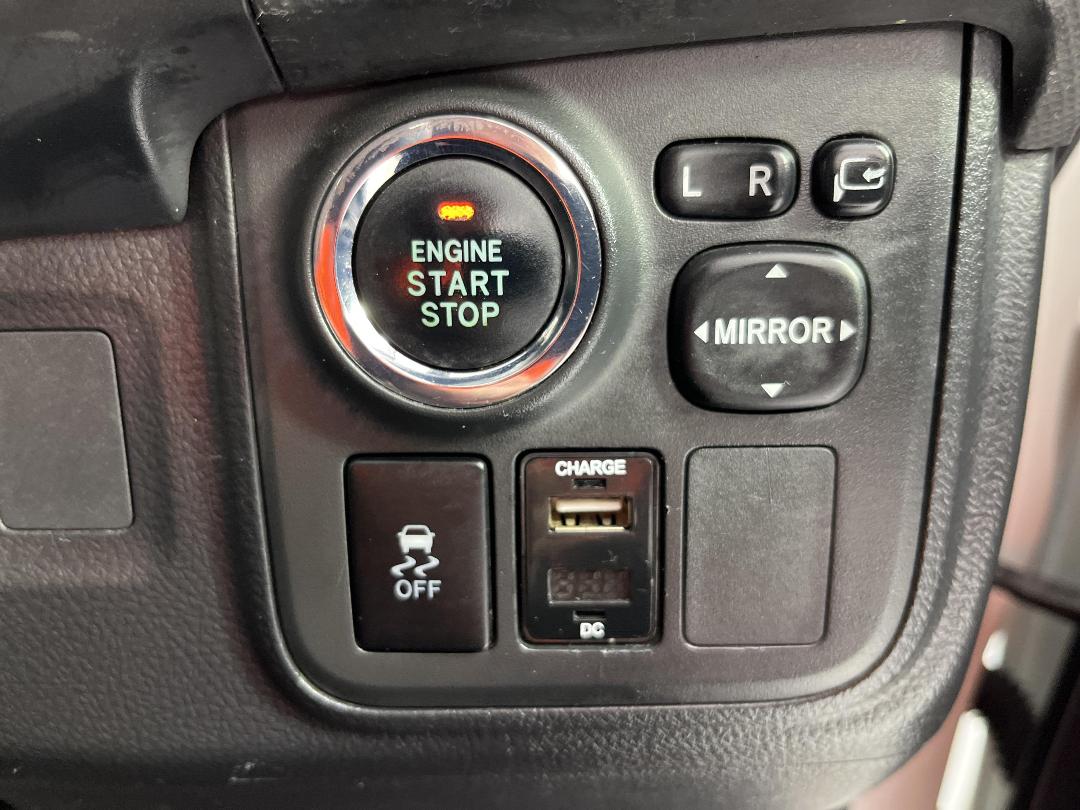 Photo '26' of Toyota Wish