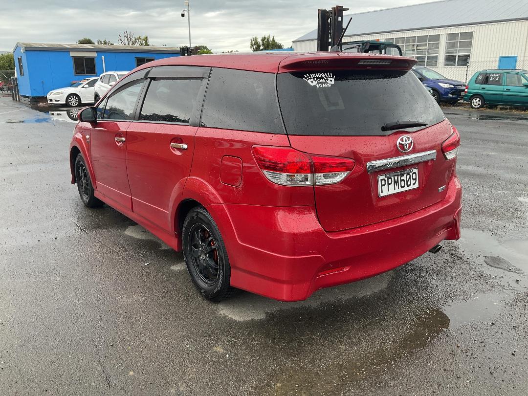 Photo '4' of Toyota Wish Photo '4' of Toyota Wish