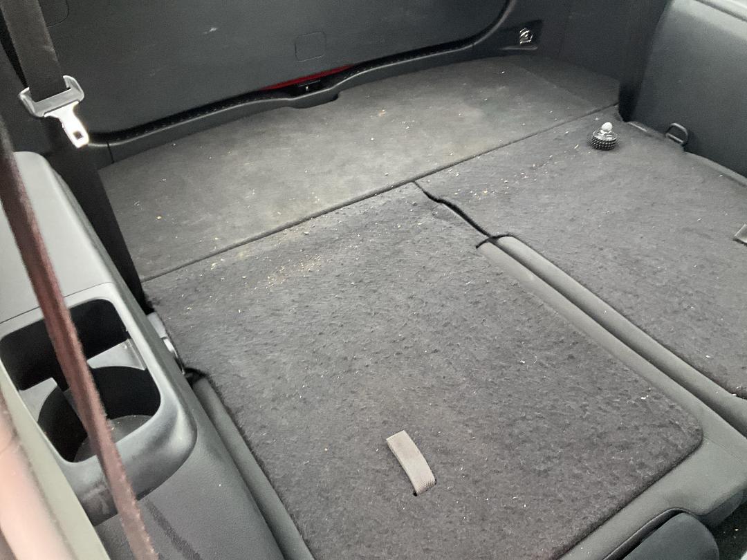 Photo '15' of Toyota Wish Photo '15' of Toyota Wish