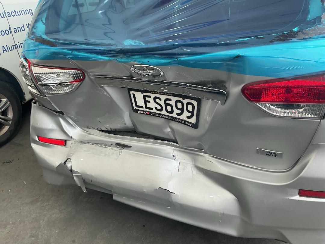 Photo '13' of Toyota Wish