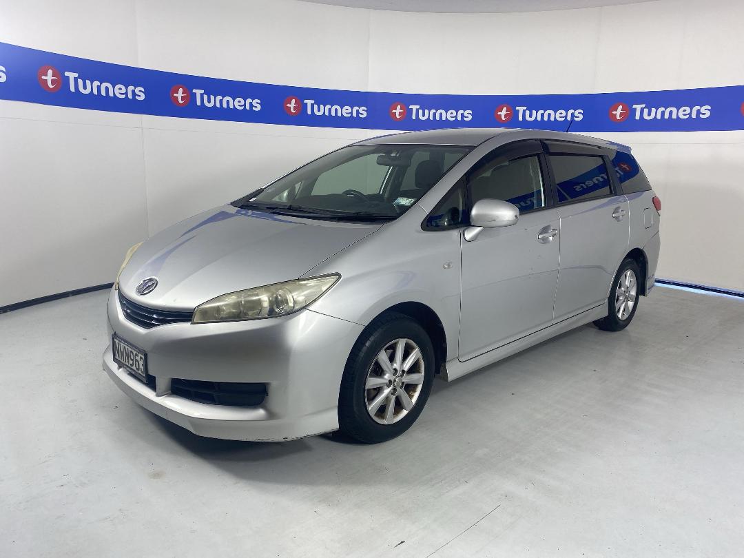 Photo '4' of Toyota Wish Photo '4' of Toyota Wish