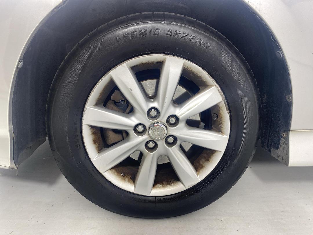 Photo '10' of Toyota Wish Photo '10' of Toyota Wish