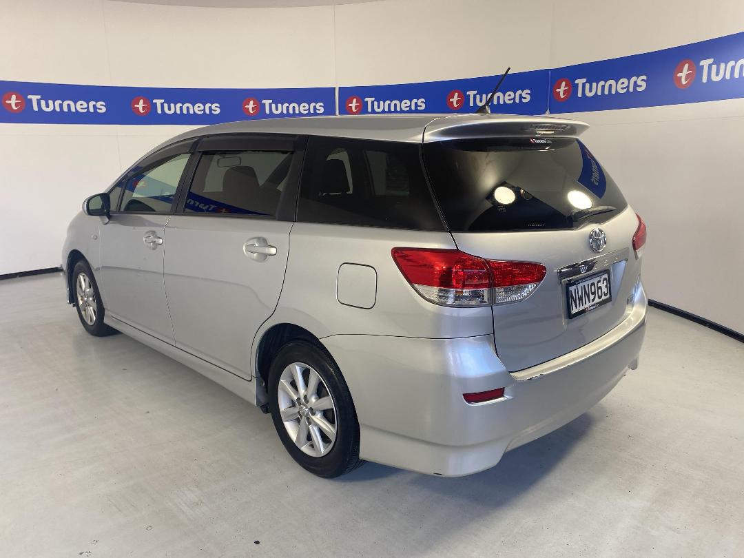 Photo '5' of Toyota Wish Photo '5' of Toyota Wish