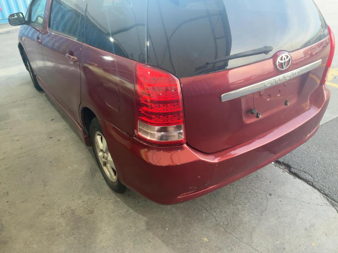 Photo '12' of Toyota Wish