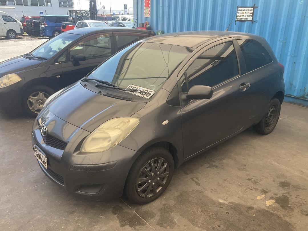 Photo '5' of Toyota Yaris T130 Photo '5' of Toyota Yaris T130