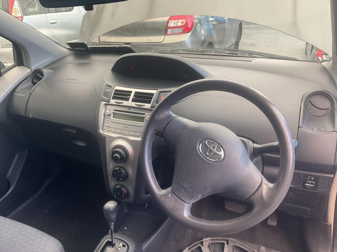 Photo '21' of Toyota Yaris T130 Photo '21' of Toyota Yaris T130