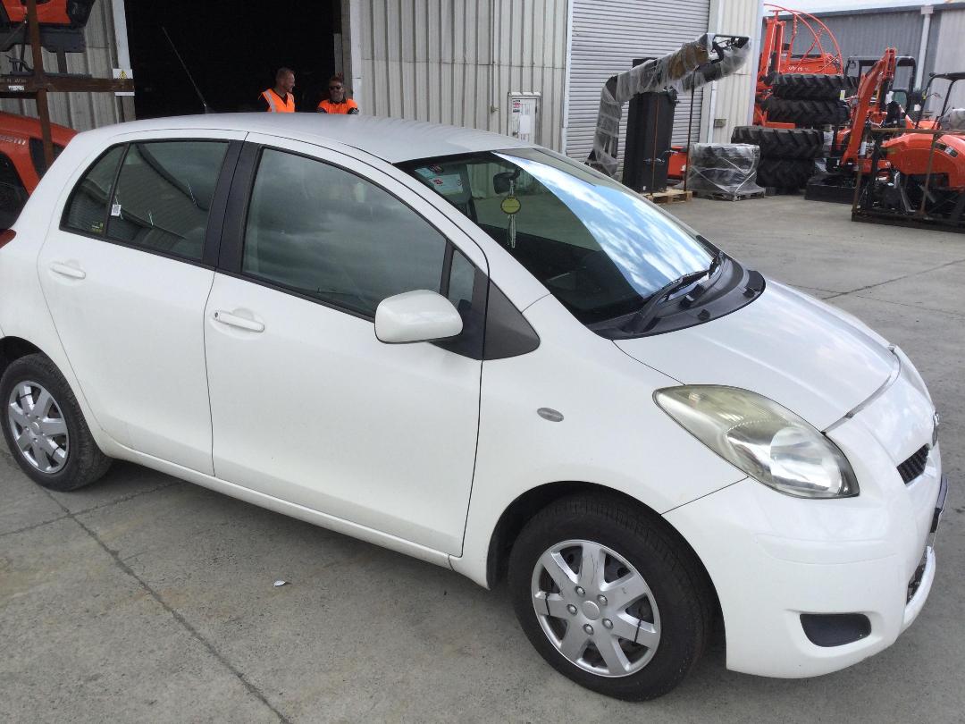 Photo '3' of Toyota Yaris T130 Photo '3' of Toyota Yaris T130