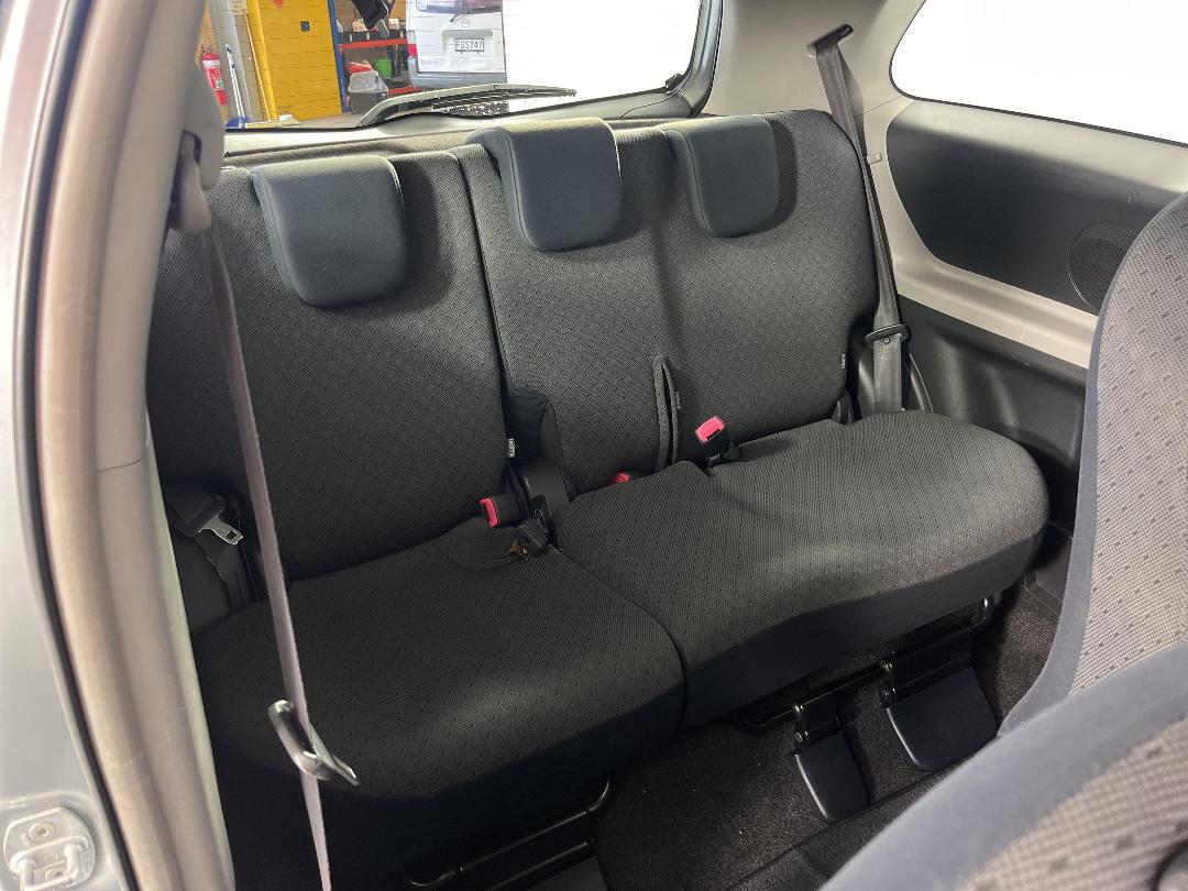 Photo '19' of Toyota Yaris Photo '19' of Toyota Yaris