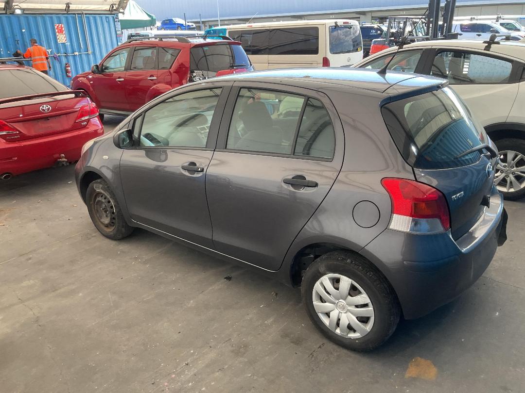 Photo '8' of Toyota Yaris T130