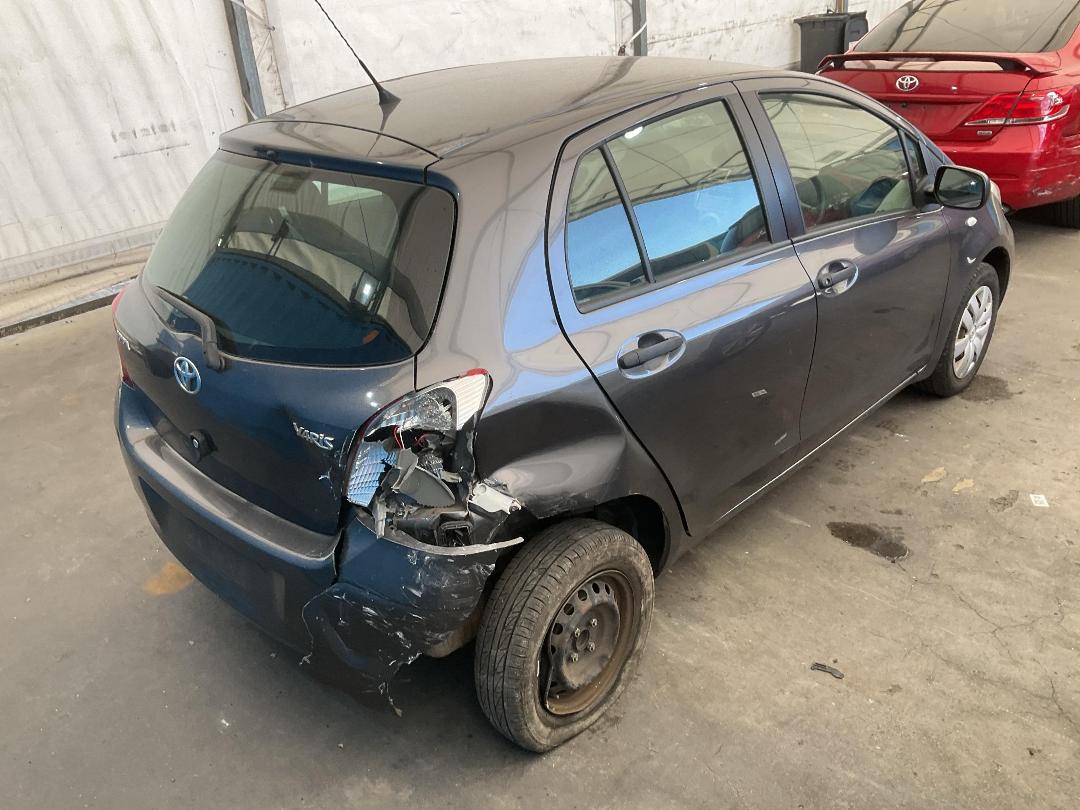 Photo '11' of Toyota Yaris T130