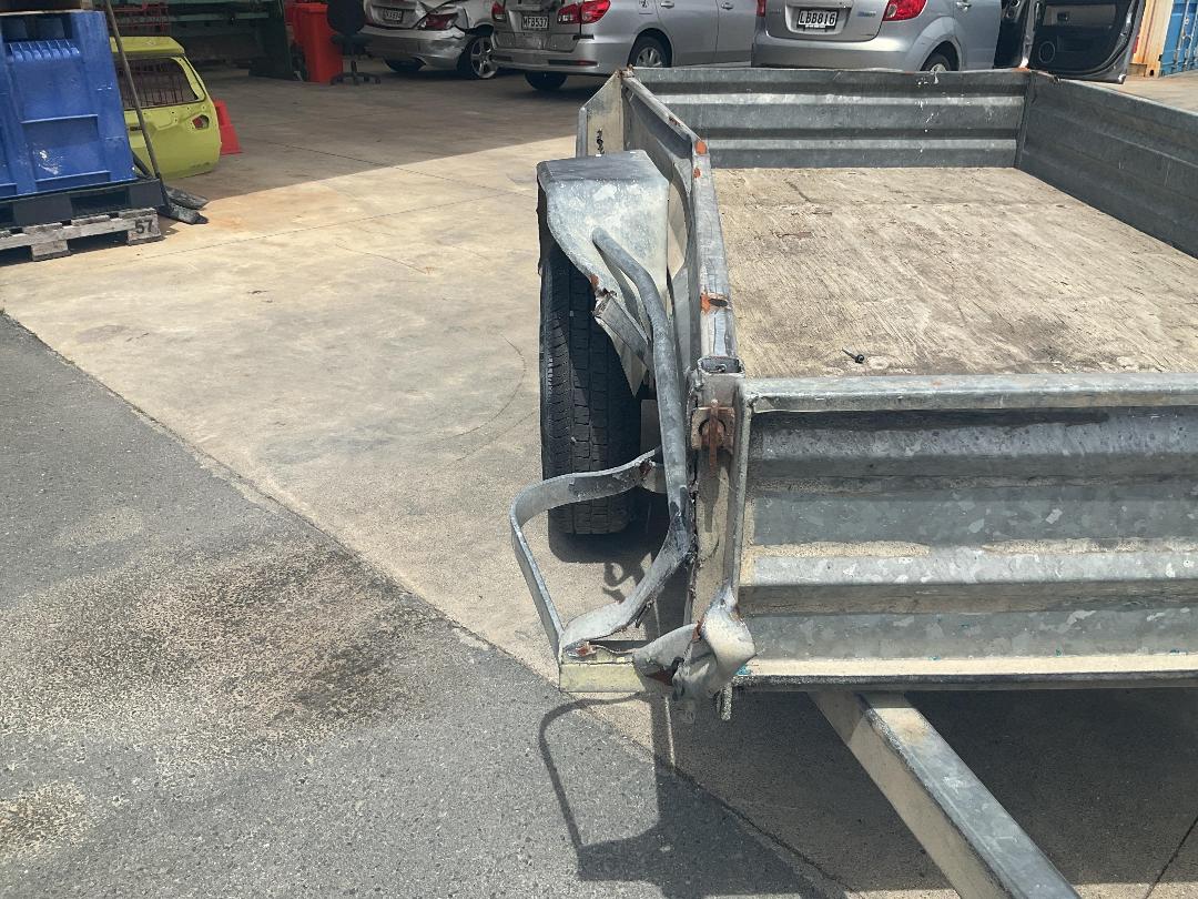 Photo '6' of TRAILER Domestic Flat Deck - Single Photo '6' of TRAILER Domestic Flat Deck - Single