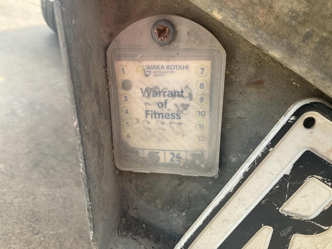 Photo '17' of TRAILER Domestic Flat Deck - Single Photo '17' of TRAILER Domestic Flat Deck - Single