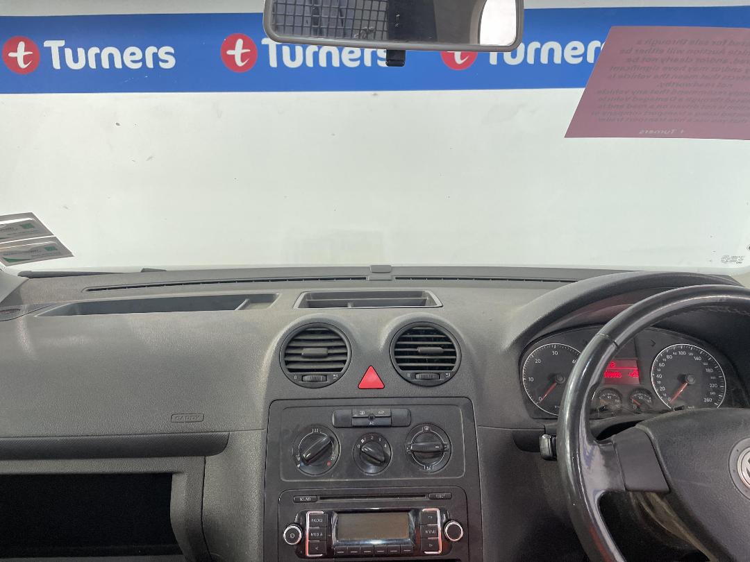 Photo '18' of Volkswagen Caddy Maxi TDI