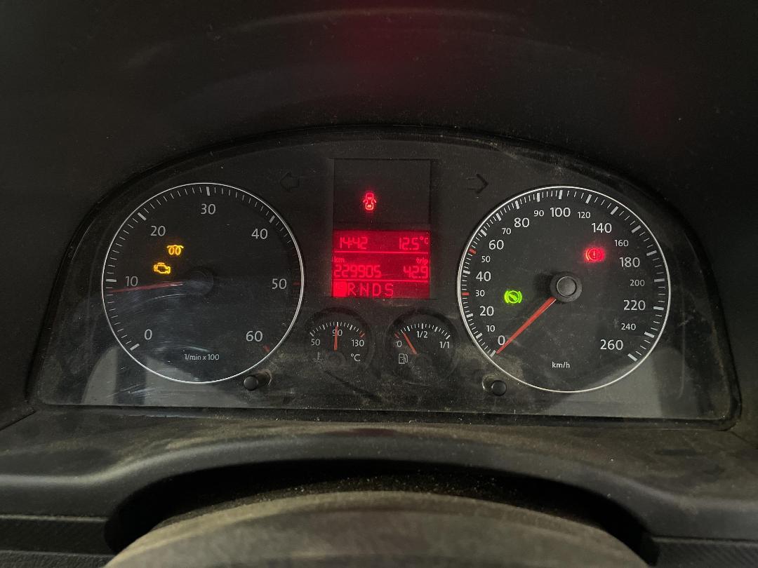 Photo '16' of Volkswagen Caddy Maxi TDI