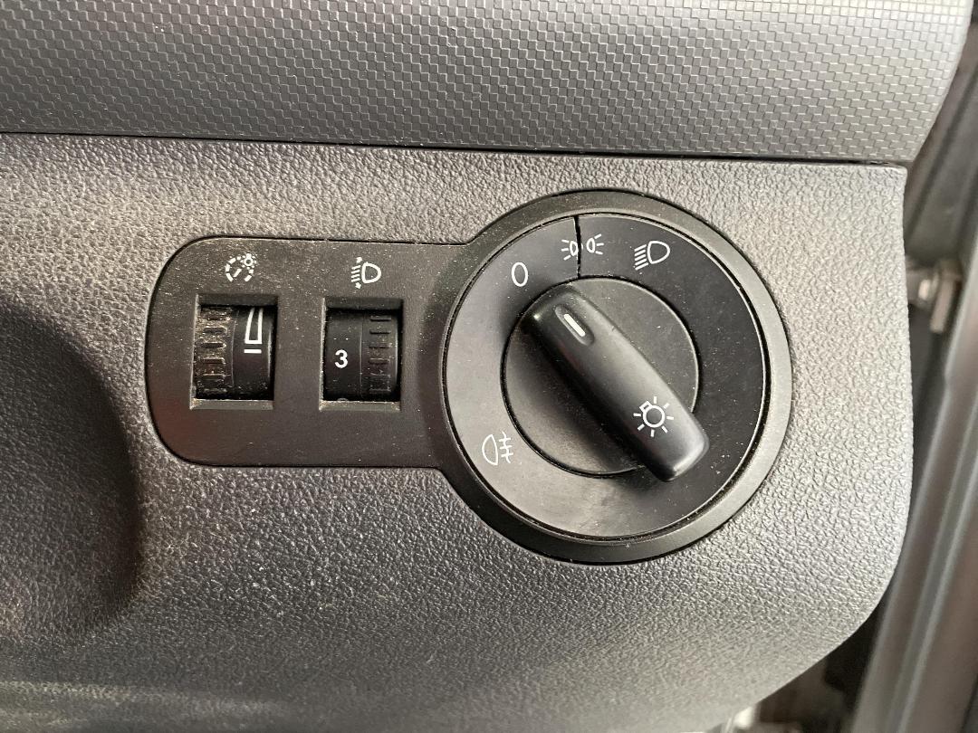 Photo '21' of Volkswagen Caddy Maxi TDI