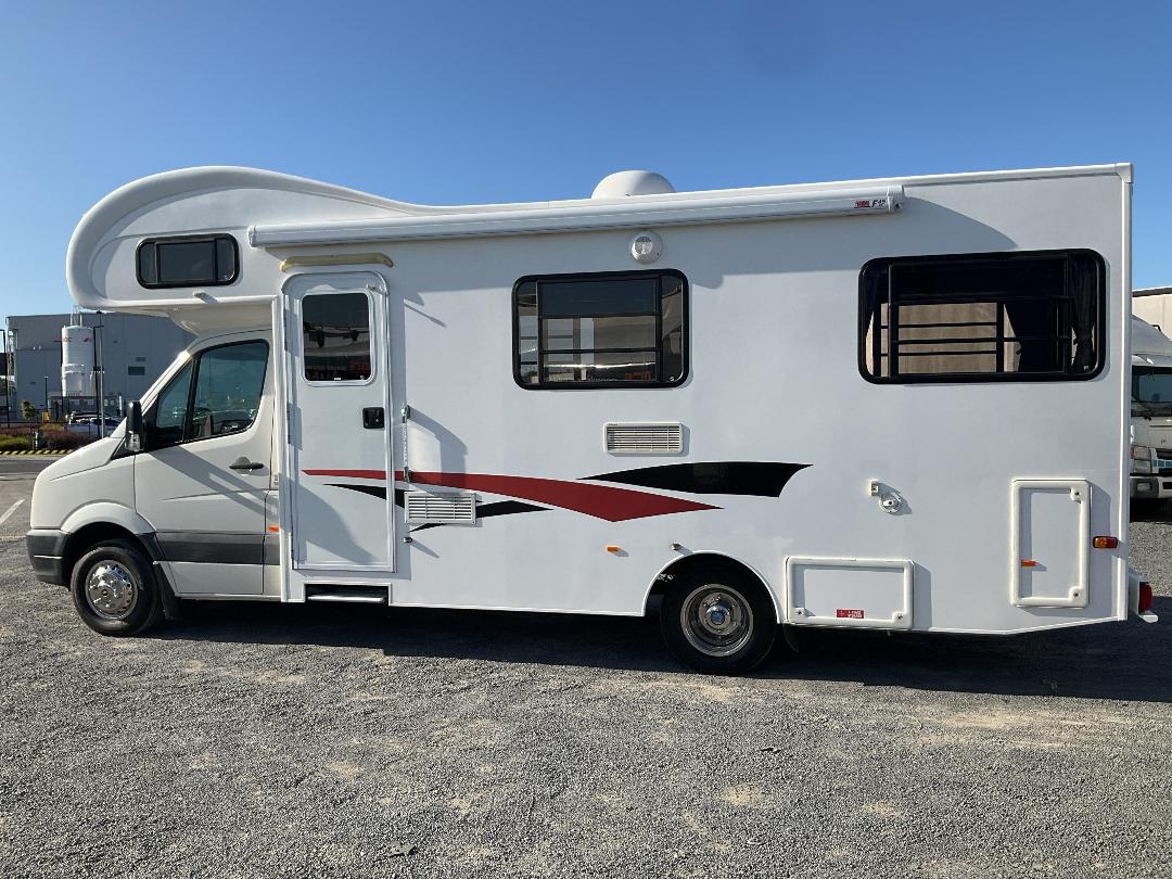 Photo '6' of Volkswagen Crafter TDI Motorhome Photo '6' of Volkswagen Crafter TDI Motorhome