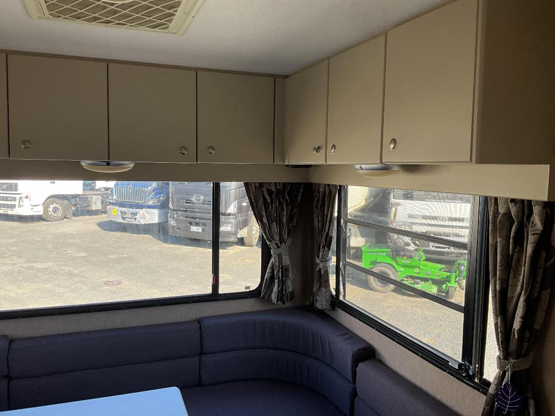 Photo '22' of Volkswagen Crafter TDI Motorhome Photo '22' of Volkswagen Crafter TDI Motorhome