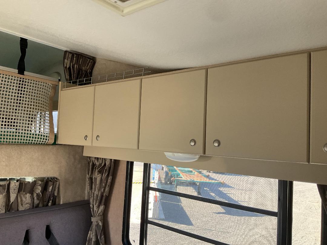 Photo '32' of Volkswagen Crafter TDI Motorhome Photo '32' of Volkswagen Crafter TDI Motorhome