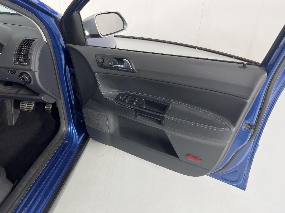 Photo '15' of Volkswagen Cross Polo