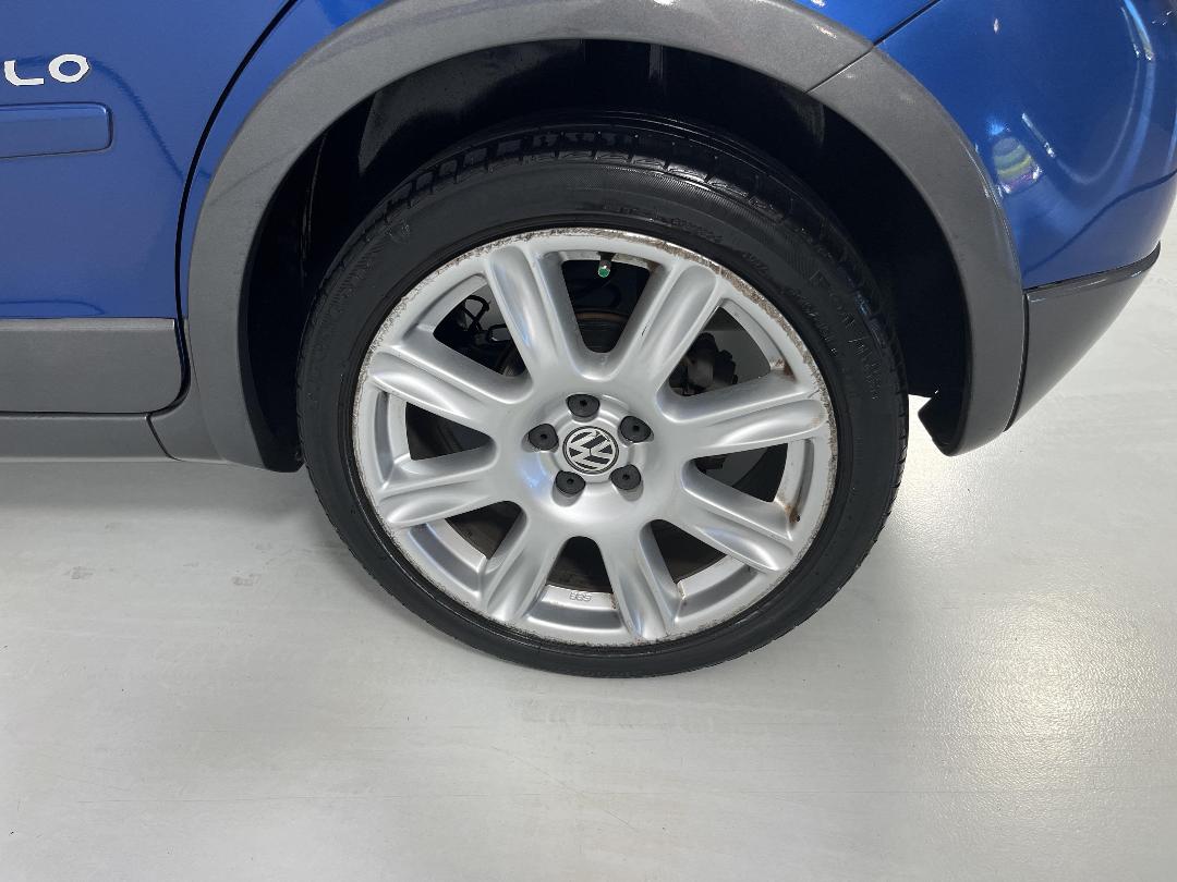 Photo '11' of Volkswagen Cross Polo