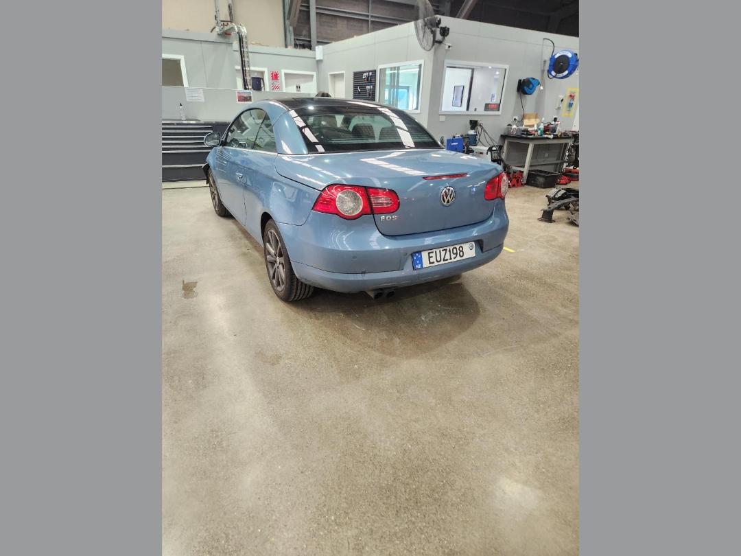 Photo '5' of Volkswagen EOS Tfsi Photo '5' of Volkswagen EOS Tfsi