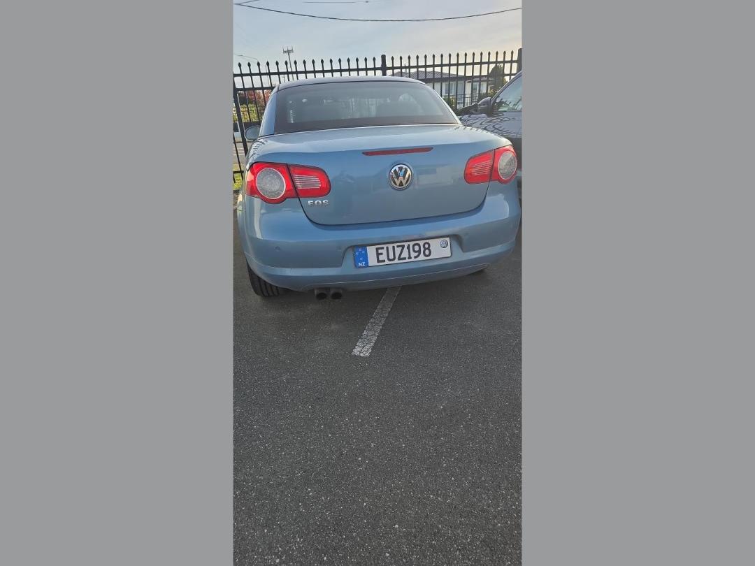 Photo '18' of Volkswagen EOS Tfsi Photo '18' of Volkswagen EOS Tfsi