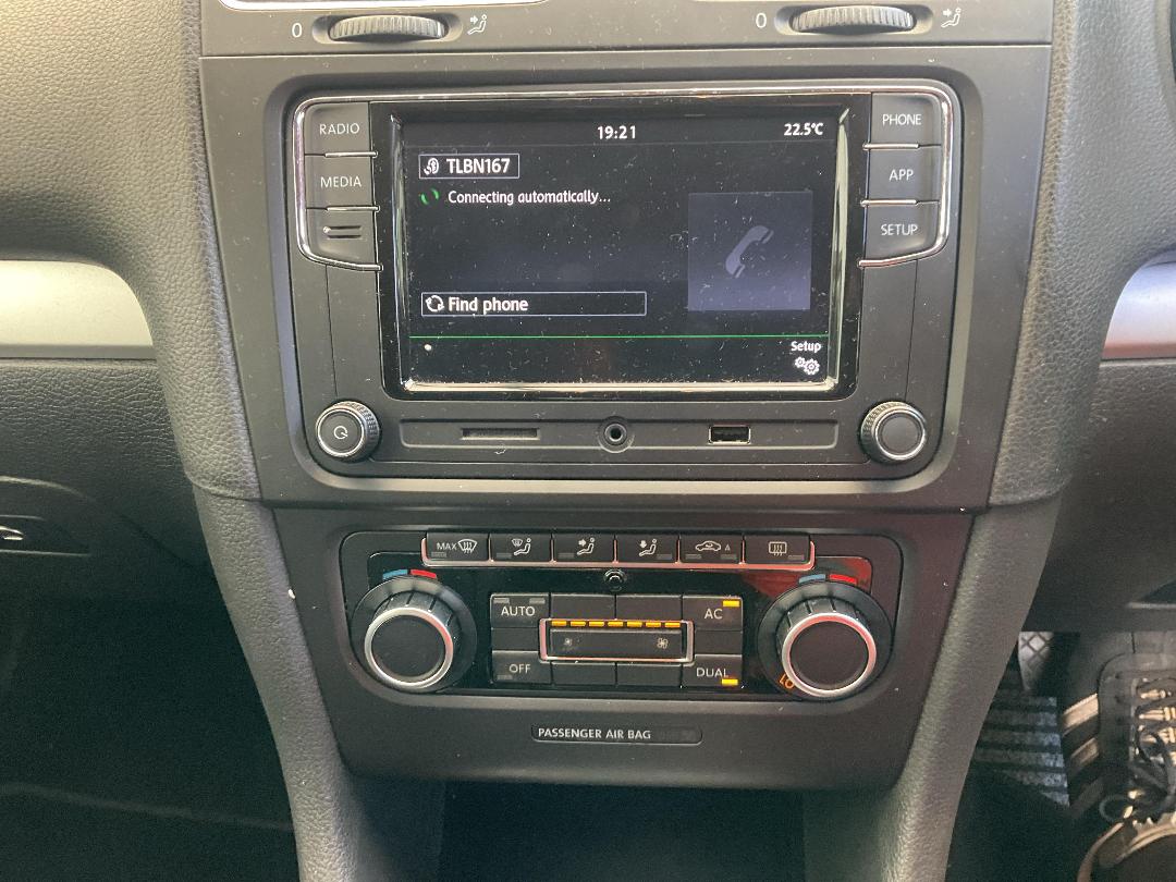 Photo '9' of Volkswagen Golf Photo '9' of Volkswagen Golf