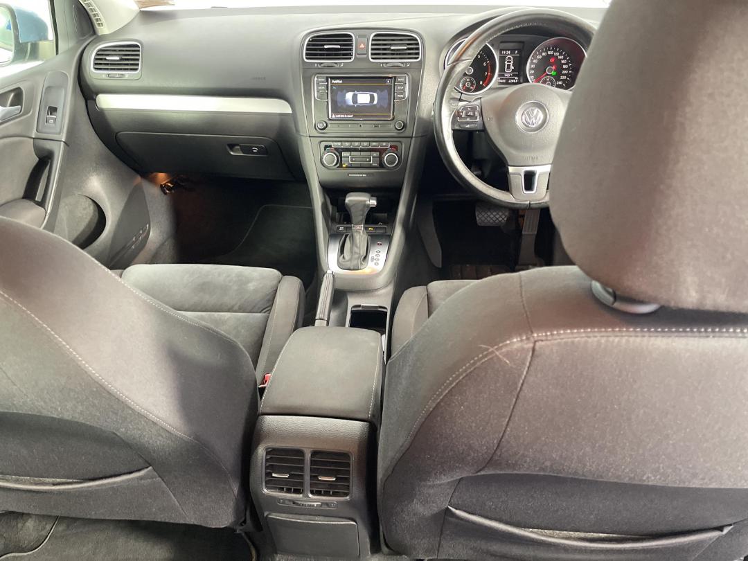 Photo '18' of Volkswagen Golf Photo '18' of Volkswagen Golf