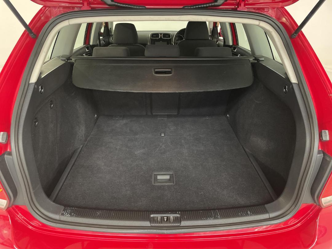 Photo '14' of Volkswagen Golf Photo '14' of Volkswagen Golf