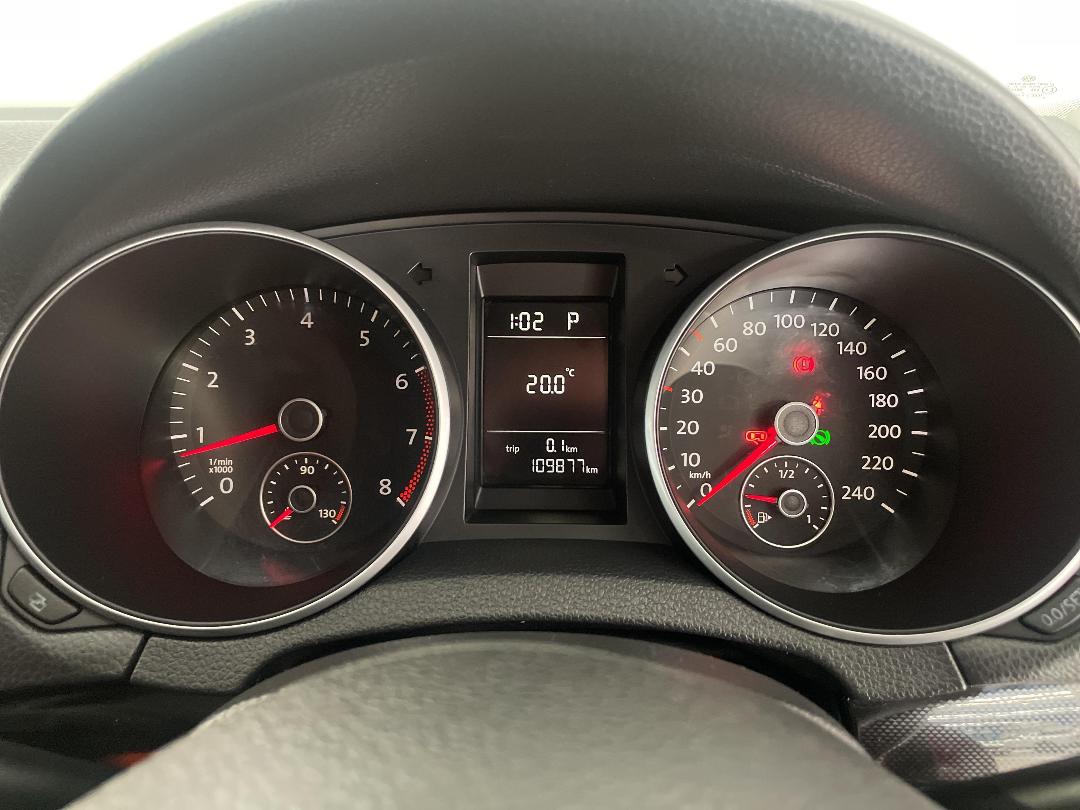 Photo '21' of Volkswagen Golf