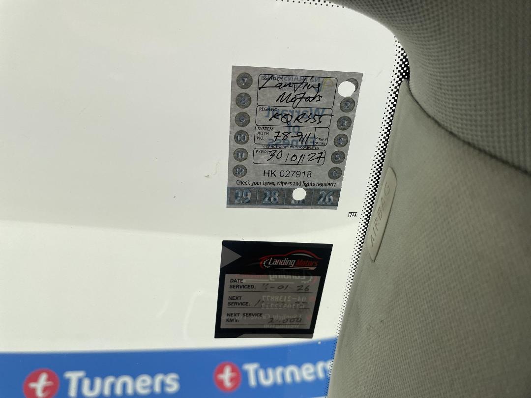 Photo '32' of Volkswagen Golf