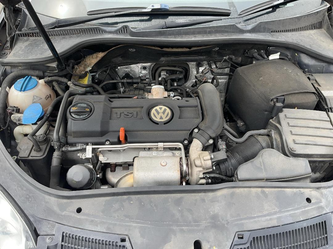 Photo '7' of Volkswagen Golf TSI