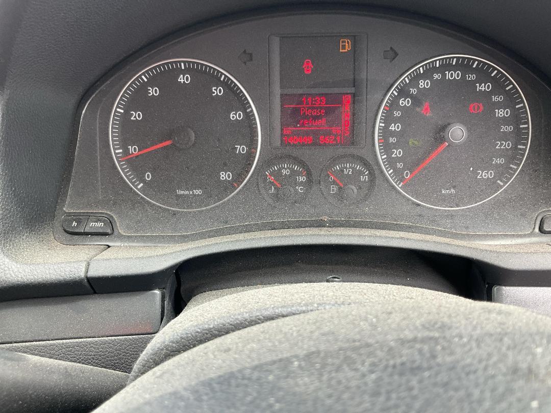 Photo '10' of Volkswagen Golf TSI