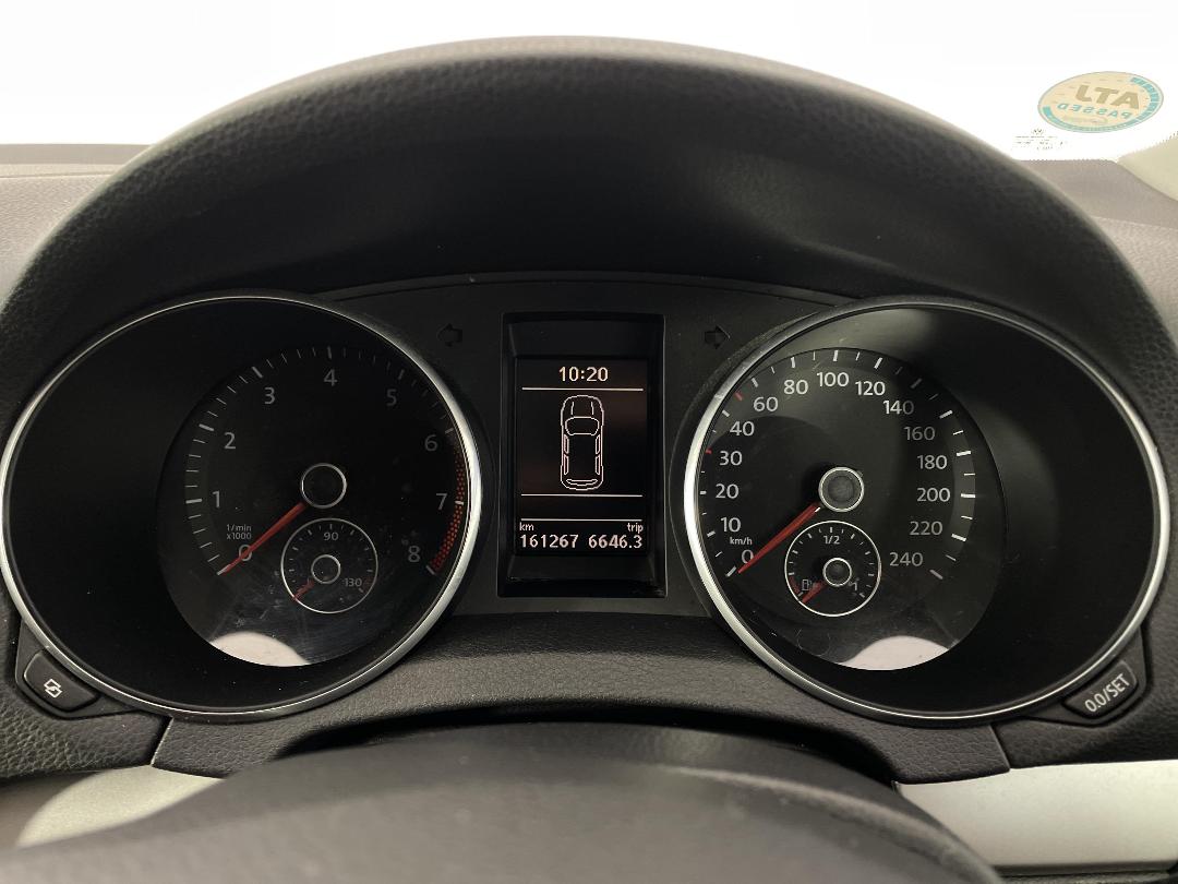 Photo '19' of Volkswagen Golf