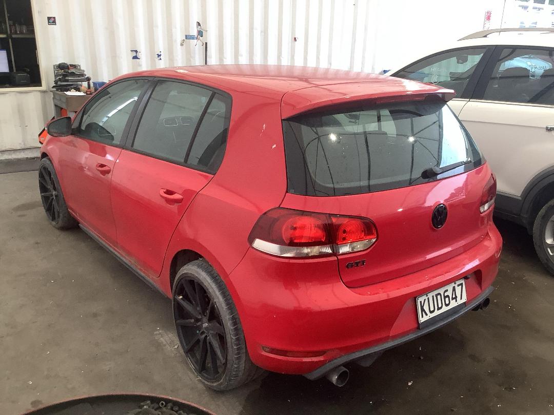 Photo '4' of Volkswagen Golf GTI