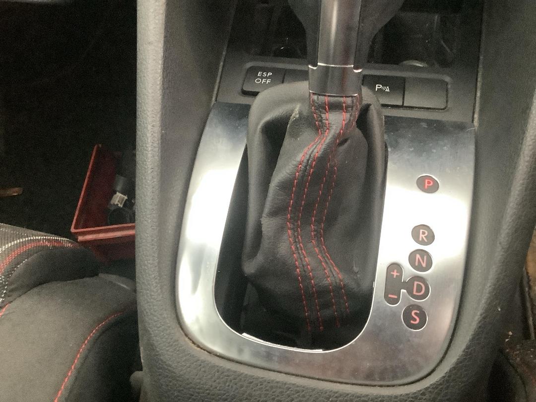 Photo '12' of Volkswagen Golf GTI