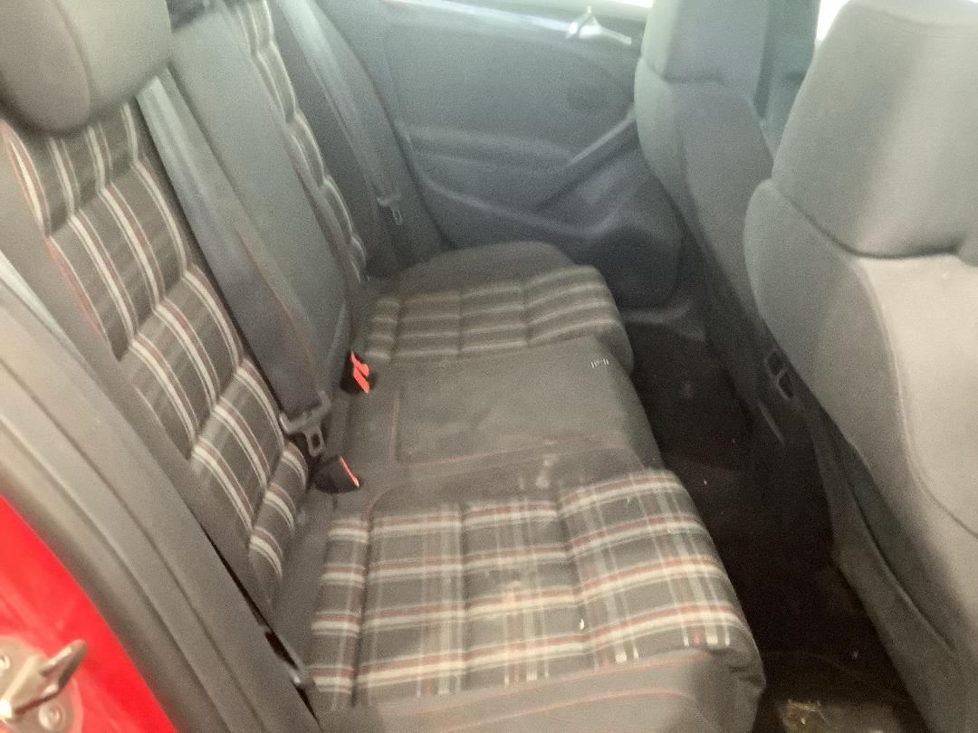 Photo '7' of Volkswagen Golf GTI