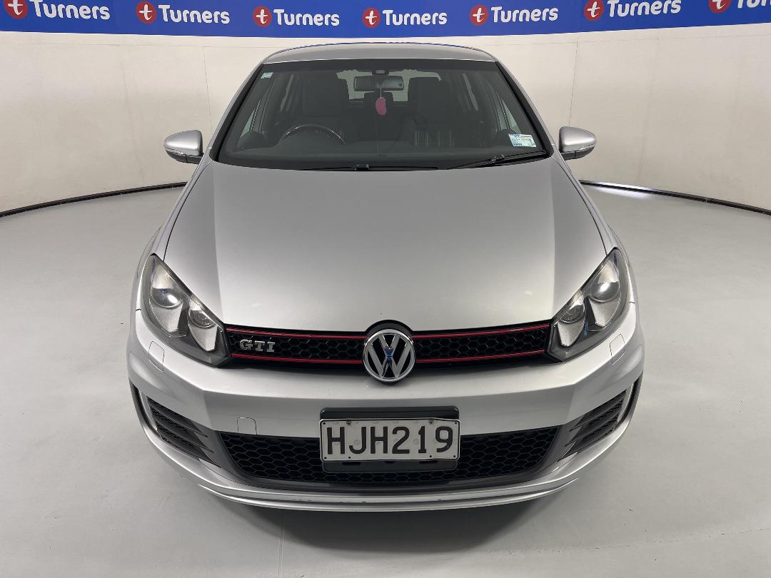 Photo '2' of Volkswagen Golf Photo '2' of Volkswagen Golf