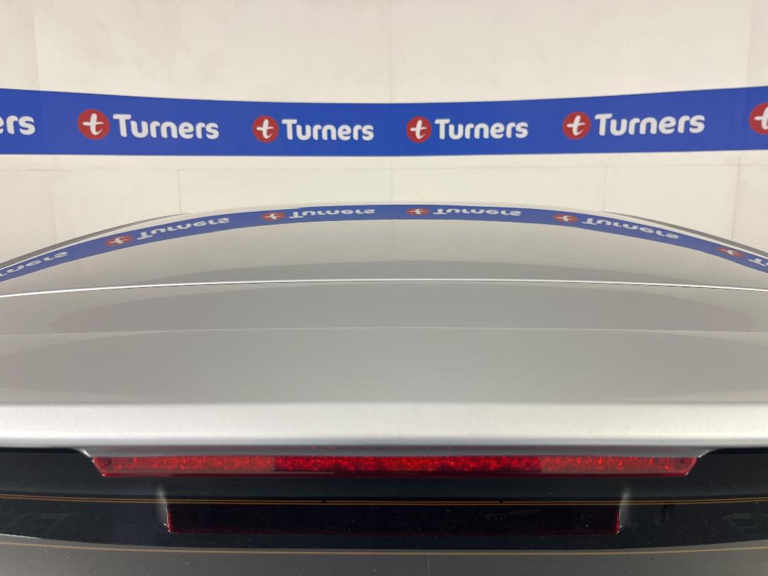 Photo '27' of Volkswagen Golf Photo '27' of Volkswagen Golf