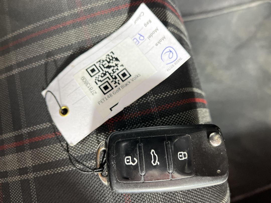 Photo '22' of Volkswagen Golf Photo '22' of Volkswagen Golf