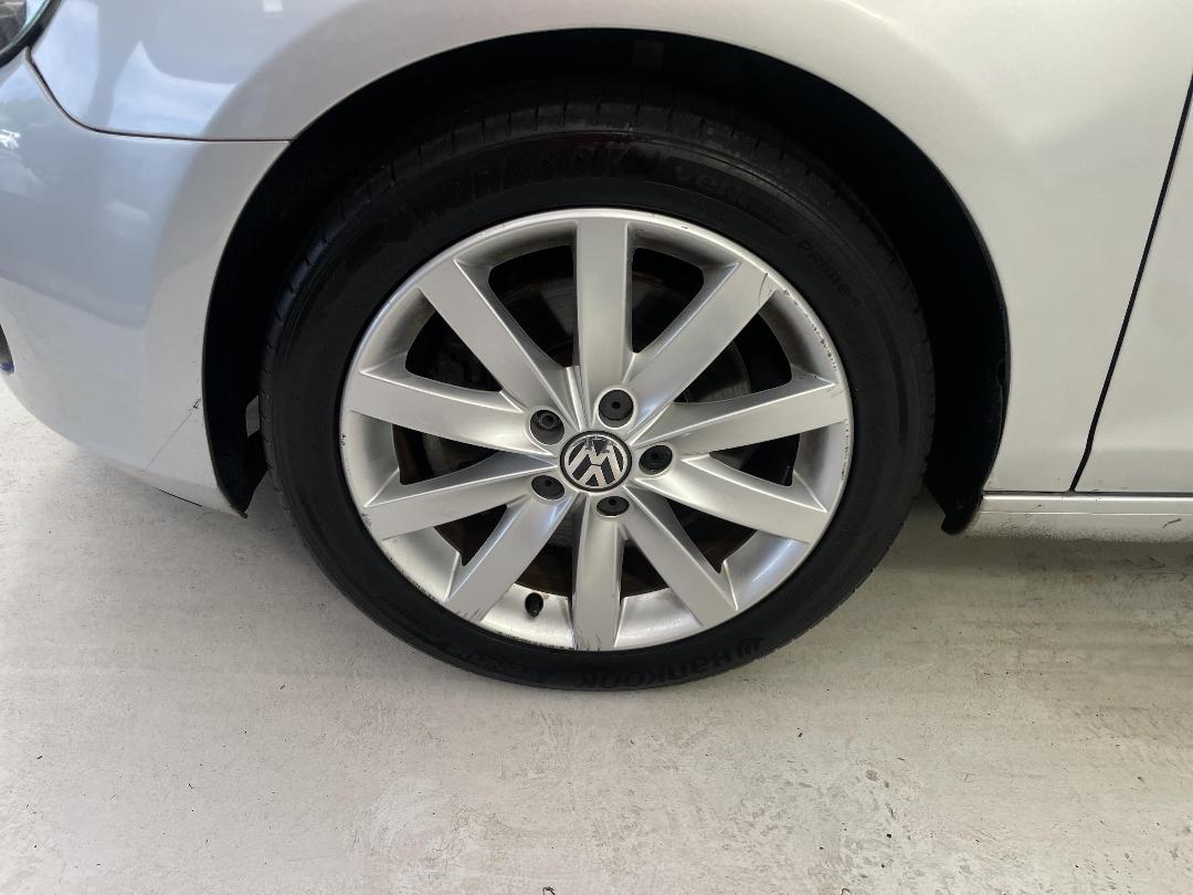 Photo '10' of Volkswagen Golf Photo '10' of Volkswagen Golf