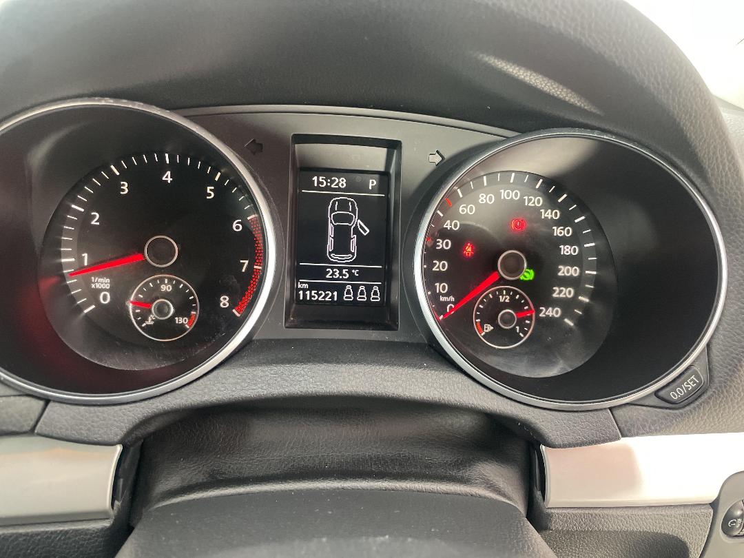 Photo '21' of Volkswagen Golf Photo '21' of Volkswagen Golf