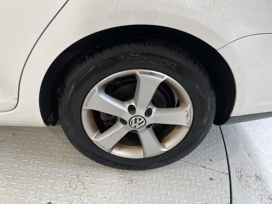 Photo '11' of Volkswagen Golf Photo '11' of Volkswagen Golf