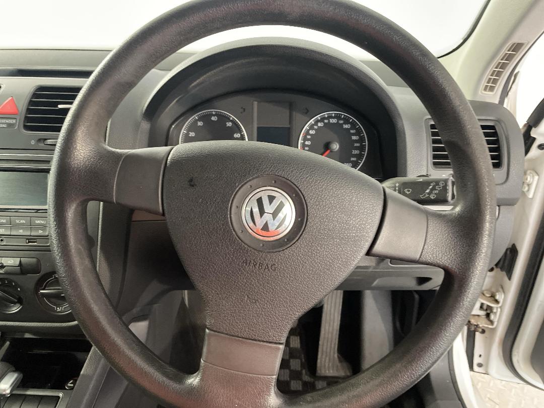 Photo '25' of Volkswagen Golf Photo '25' of Volkswagen Golf