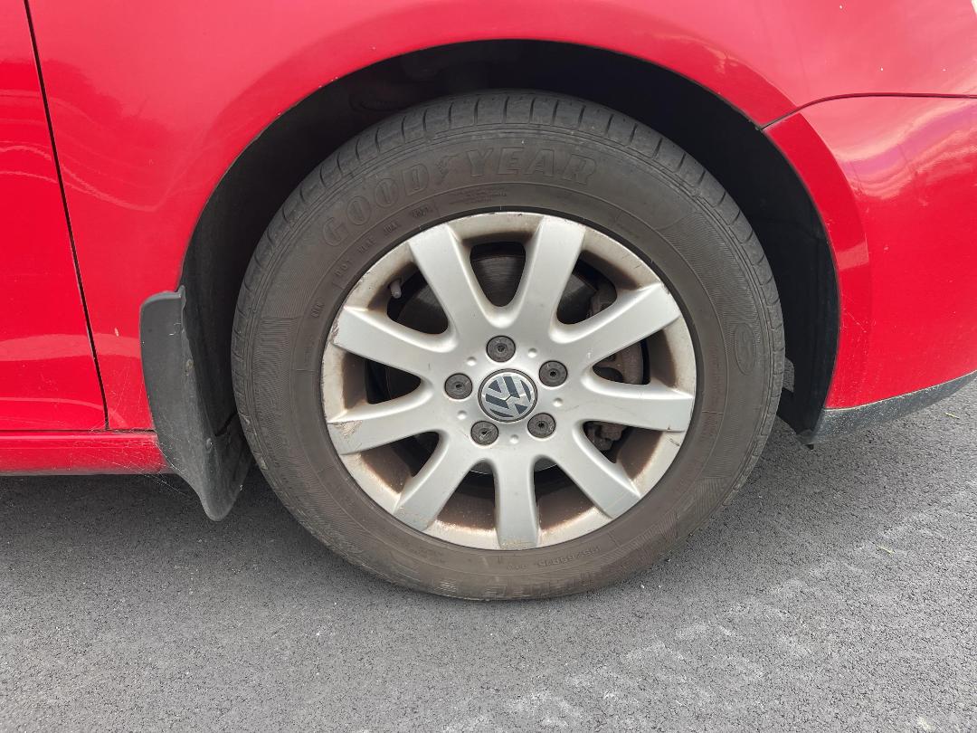 Photo '2' of Volkswagen Golf TSI Photo '2' of Volkswagen Golf TSI