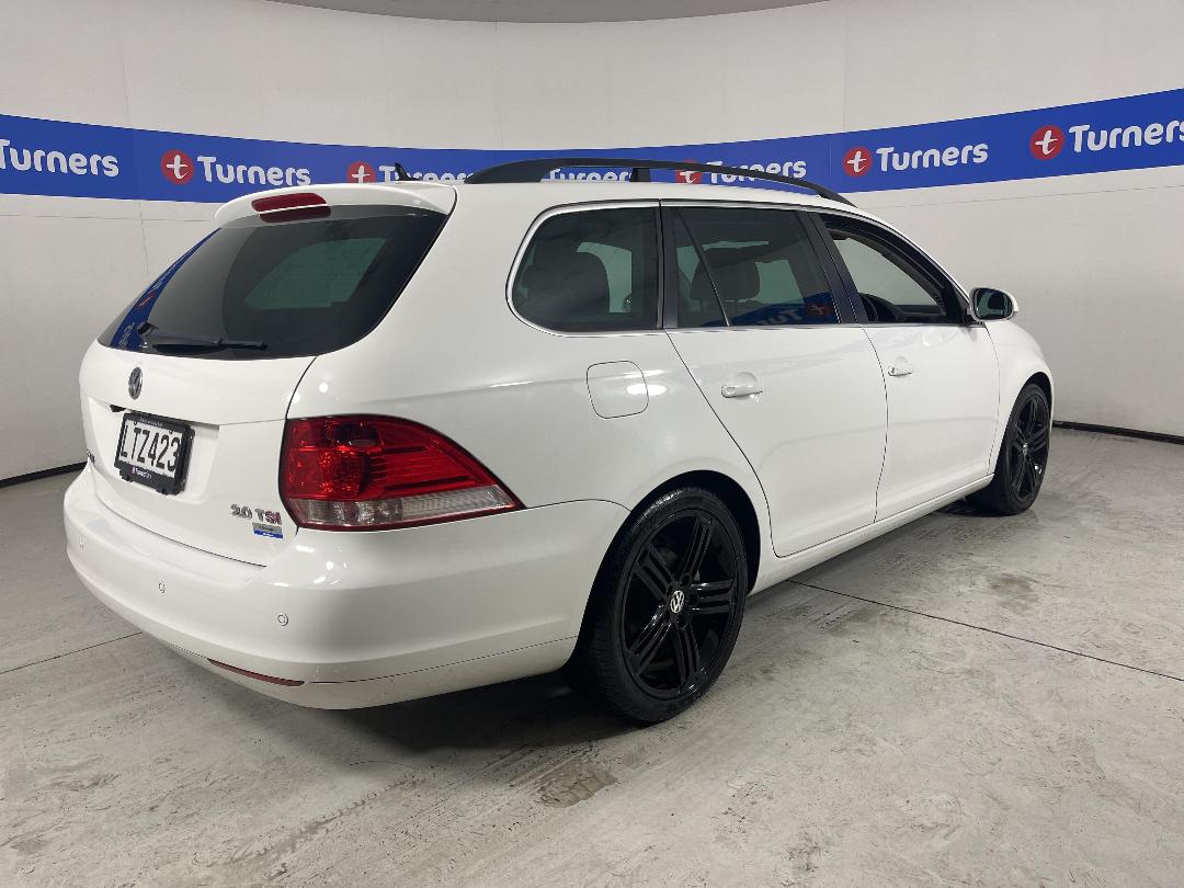 Photo '7' of Volkswagen Golf