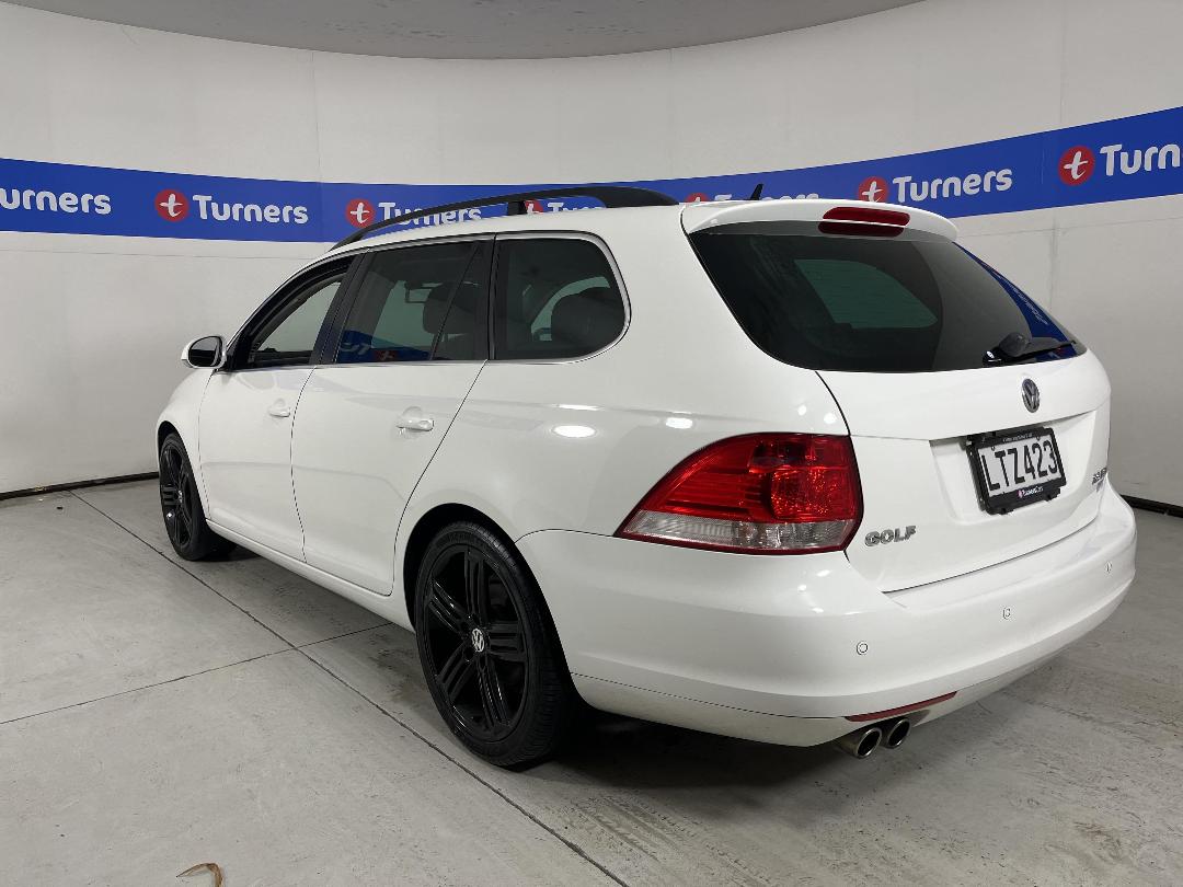 Photo '5' of Volkswagen Golf