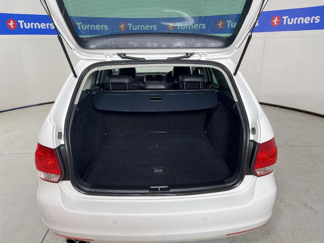 Photo '14' of Volkswagen Golf