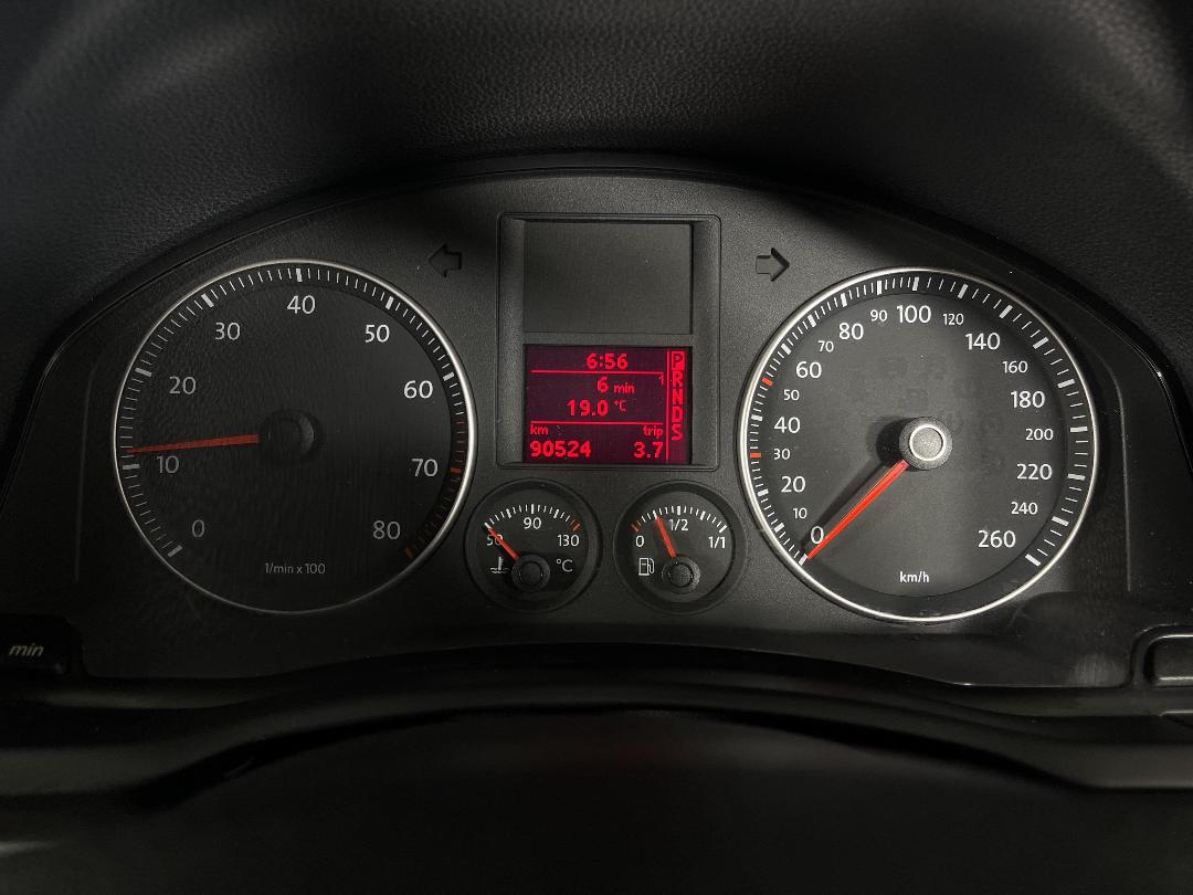 Photo '21' of Volkswagen Golf